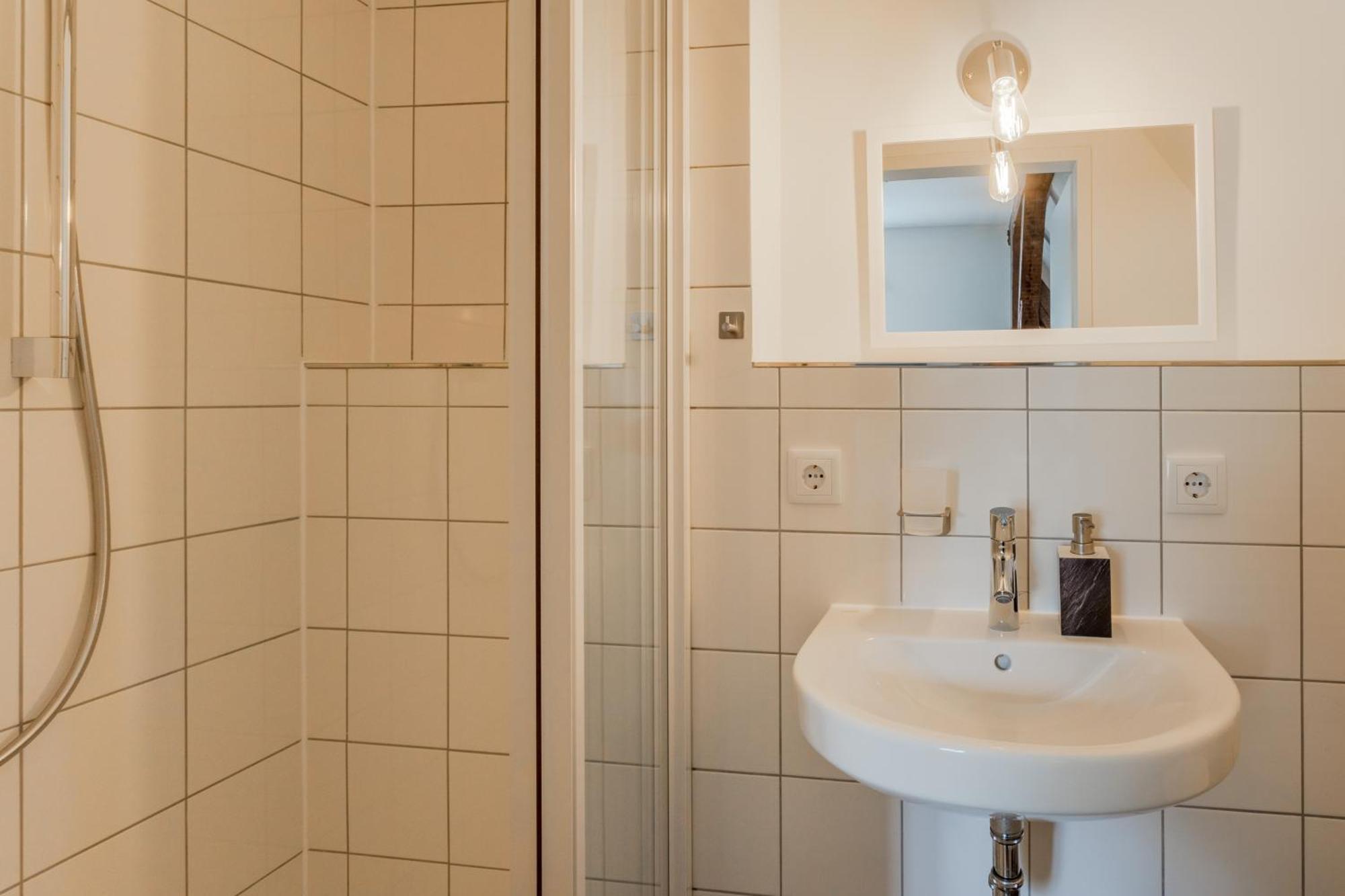 Hotel Museumsbahnhof Ahuette Üxheim Esterno foto