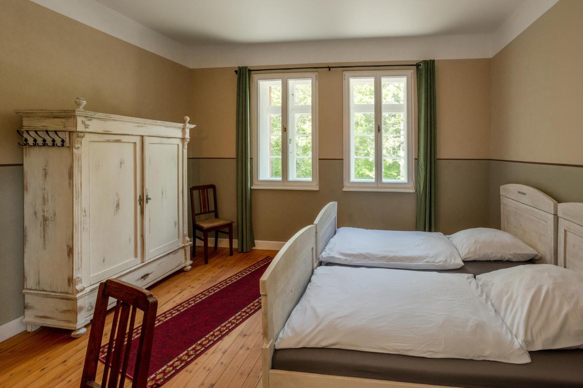 Hotel Museumsbahnhof Ahuette Üxheim Esterno foto
